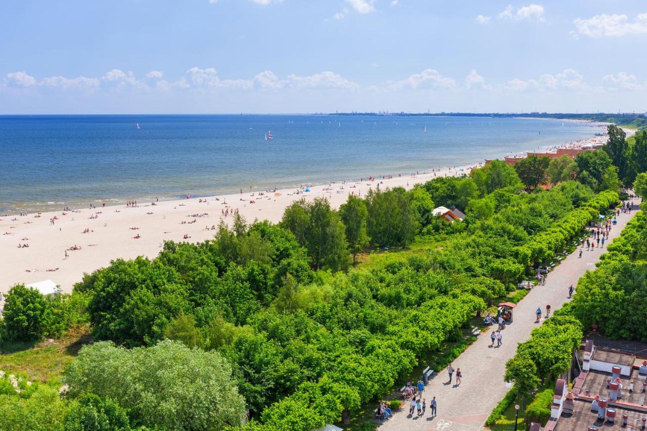 Apartments Riva - Nadmorski Dwor Premium Гданск Екстериор снимка